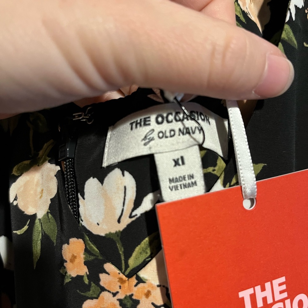 NWT Old Navy “The Occasion” dress in Pink Floral - Picture 7 of 10